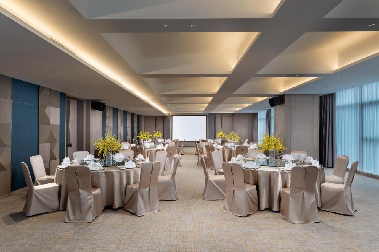 Holiday Inn Guiyang City Center By Ihg Exterior foto