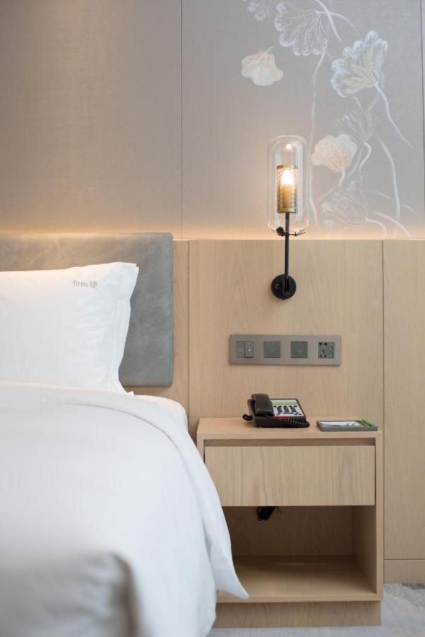 Holiday Inn Guiyang City Center By Ihg Exterior foto